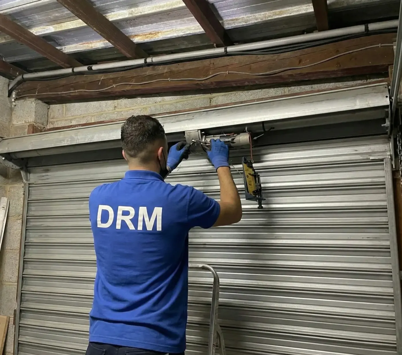 Dépannage rideau métallique d'urgence à Paris 16