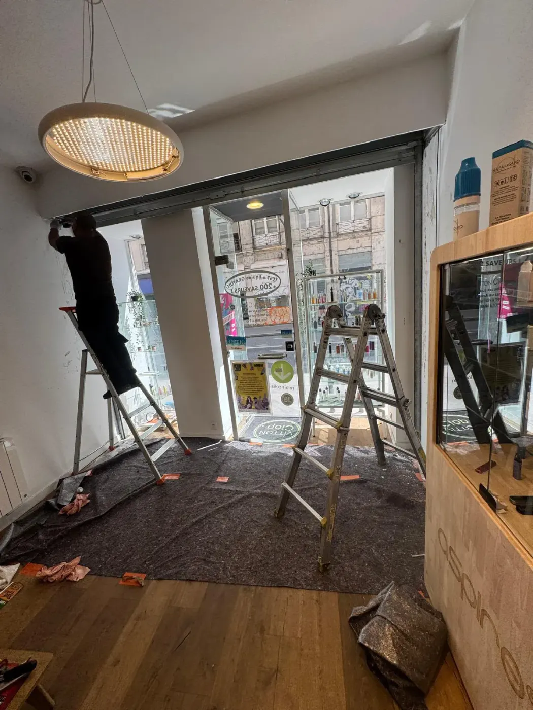 Installation et pose de rideau métallique à Paris 16